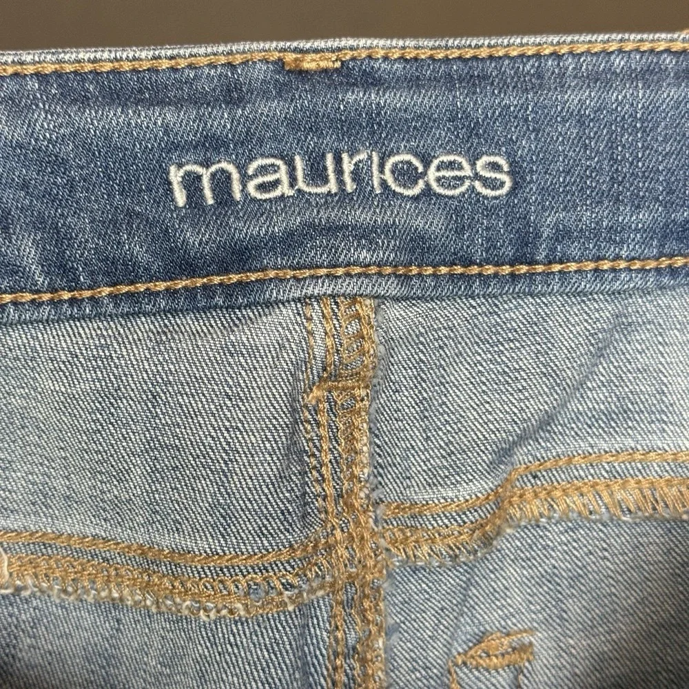 Maurice's Distressed Mid Rise Straight Denim Blue Jeans Women's Size 6